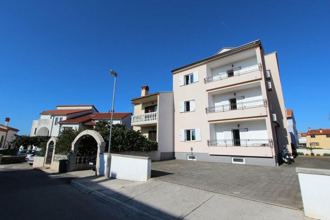 Apartments Elida Ρόβινι Εξωτερικό φωτογραφία